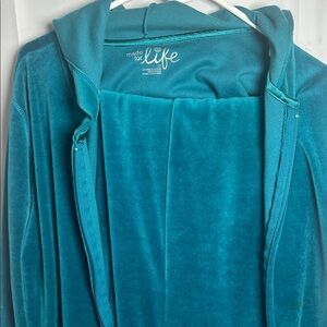 Made for Life Women's Turquoise Athletic Suit